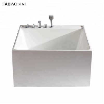 Soaking function 1100*1100cm small size freestanding white square shape acrylic bathtub